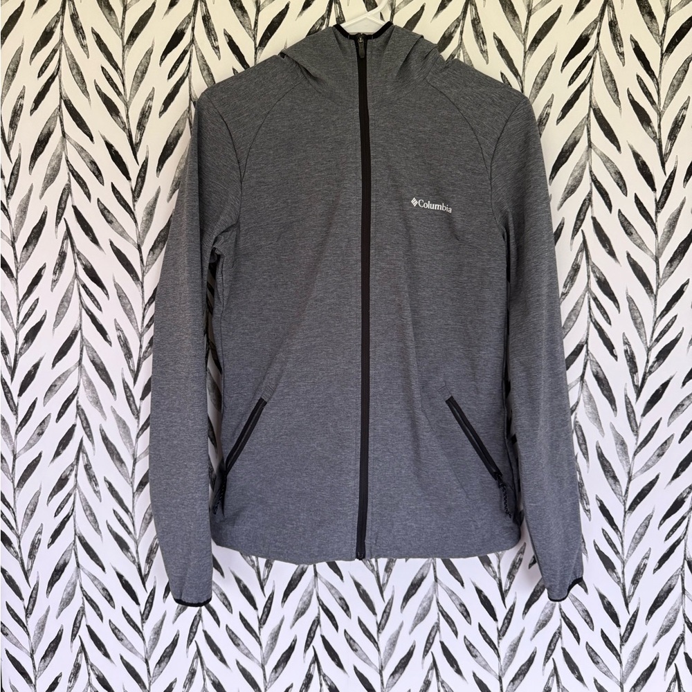 Columbia Gray Performance Jacket with Stand-Up Collar